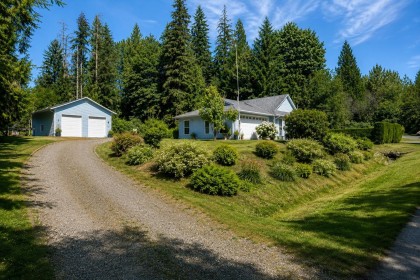 Photo 1 at 25465 Hilland Avenue, Websters Corners, Maple Ridge