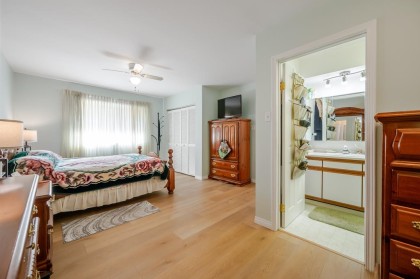 Photo 19 at 25465 Hilland Avenue, Websters Corners, Maple Ridge