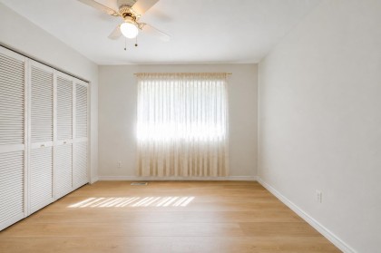 Photo 21 at 25465 Hilland Avenue, Websters Corners, Maple Ridge