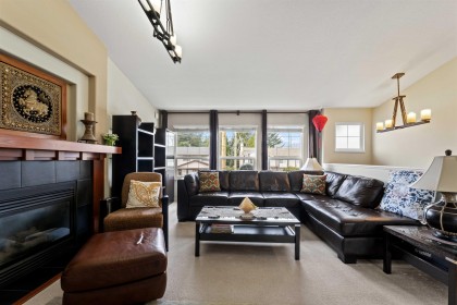 Photo 3 at 11982 230 Street, East Central, Maple Ridge