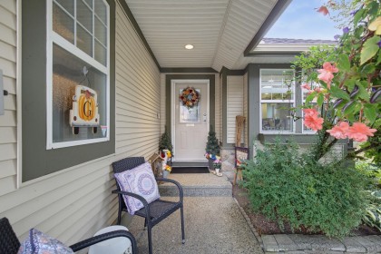 Photo 5 at 14 - 23281 Kanaka Way, Cottonwood MR, Maple Ridge