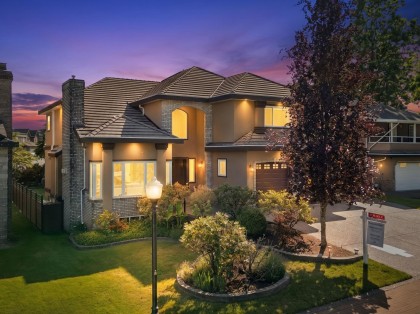 Photo 1 at 2594 Palisade Crescent, Citadel PQ, Port Coquitlam