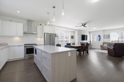 Photo 6 at 36 - 23539 Gilker Hill V2w 1c8 Road, Cottonwood MR, Maple Ridge