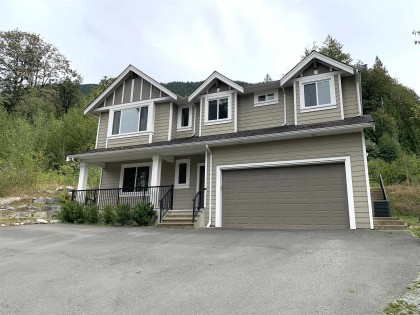 Photo 2 at 10710 Sylvester Road, Durieu, Mission