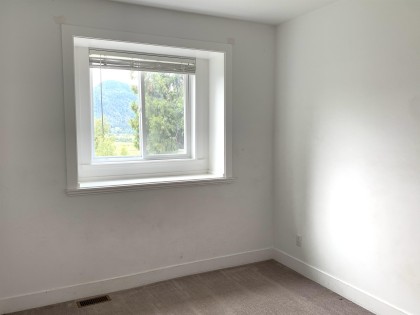 Photo 28 at 10710 Sylvester Road, Durieu, Mission