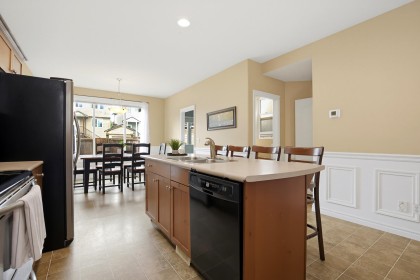 Photo 12 at 24360 102a Avenue, Albion, Maple Ridge