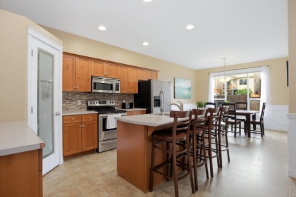 Photo 7 at 24360 102a Avenue, Albion, Maple Ridge