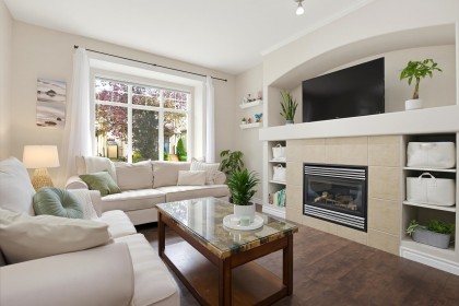 Photo 3 at 24360 102a Avenue, Albion, Maple Ridge