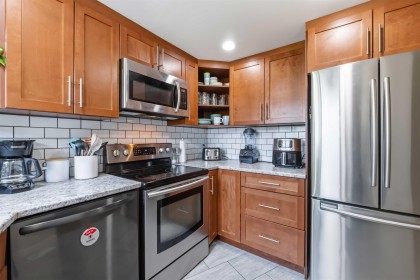 Photo 1 at 8 - 19240 119 Avenue, Central Meadows, Pitt Meadows