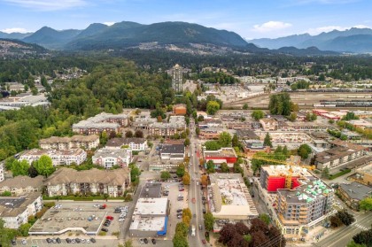 Photo 12 at 2381 Shaughnessy Street, Central Pt Coquitlam, Port Coquitlam