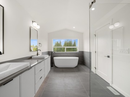 Photo 7 at 11007 250a Street, Thornhill MR, Maple Ridge