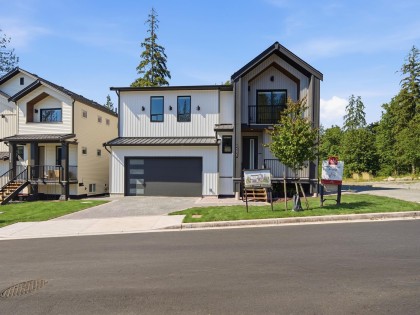 Photo 1 at 25025 110a Avenue, Thornhill MR, Maple Ridge