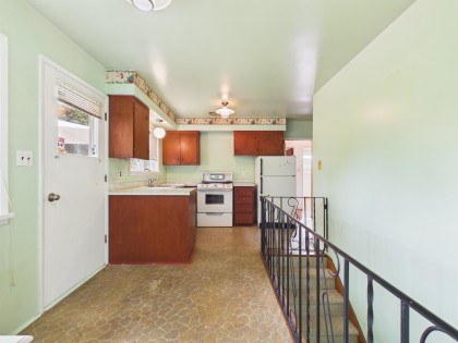 Photo 14 at 1853 March Way, Oxford Heights, Port Coquitlam
