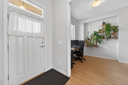 Photo 5 at 11235 244 Street, Cottonwood MR, Maple Ridge