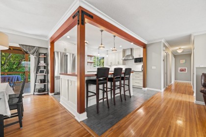 Photo 9 at 1594 Elinor Crescent, Mary Hill, Port Coquitlam