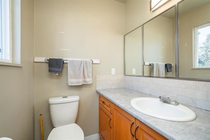 Photo 12 at 11900 Burnett Street, East Central, Maple Ridge