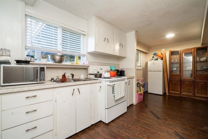Photo 18 at 11900 Burnett Street, East Central, Maple Ridge