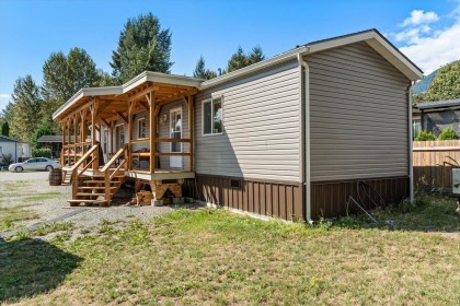 Photo 3 at 16 - 41711 Taylor Road, Dewdney Deroche, Mission