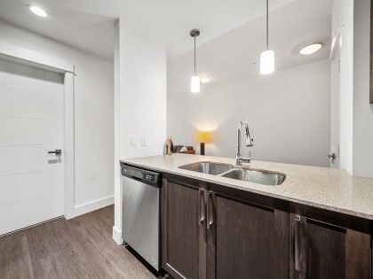 Photo 8 at 305 - 2465 Wilson Avenue, Central Pt Coquitlam, Port Coquitlam