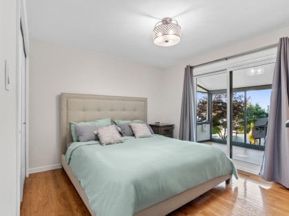 Photo 10 at 20360 Thorne Avenue, Southwest Maple Ridge, Maple Ridge