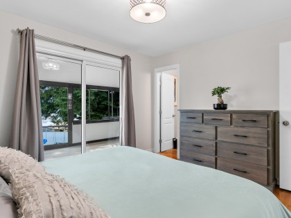 Photo 11 at 20360 Thorne Avenue, Southwest Maple Ridge, Maple Ridge