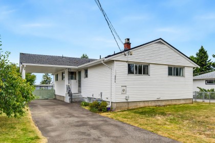 Photo 1 at 33676 5 Avenue, Mission BC, Mission