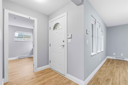 Photo 3 at 8 - 19160 119 Avenue, Central Meadows, Pitt Meadows