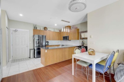 Photo 7 at 208 - 2488 Kelly Avenue, Central Pt Coquitlam, Port Coquitlam