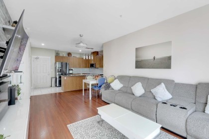 Photo 3 at 208 - 2488 Kelly Avenue, Central Pt Coquitlam, Port Coquitlam
