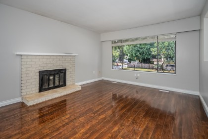 Photo 5 at 20783 Thorne Avenue, Southwest Maple Ridge, Maple Ridge