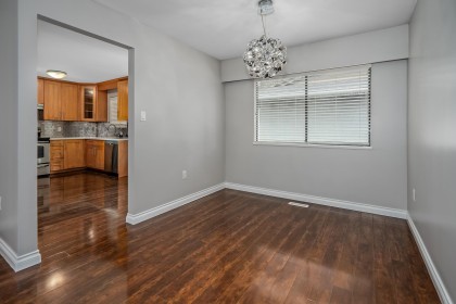 Photo 11 at 20783 Thorne Avenue, Southwest Maple Ridge, Maple Ridge