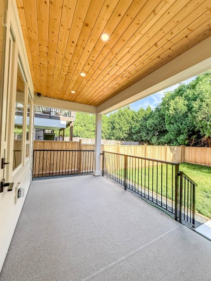 Photo 6 at 2 - 21092 Wicklund Avenue, Northwest Maple Ridge, Maple Ridge