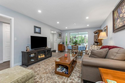 Photo 17 at 24320 116 Avenue, Cottonwood MR, Maple Ridge