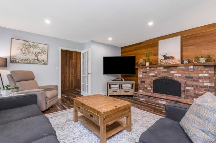 Photo 10 at 24320 116 Avenue, Cottonwood MR, Maple Ridge