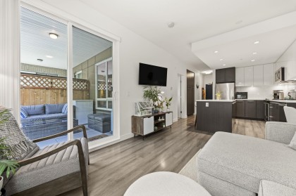 Photo 4 at 110 - 2382 Atkins Avenue, Central Pt Coquitlam, Port Coquitlam