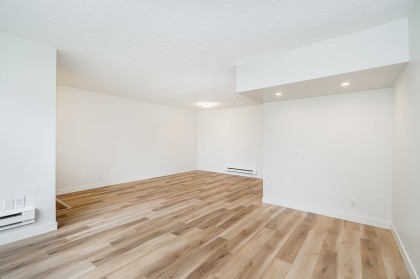 Photo 10 at 3363 Sefton Street, Glenwood PQ, Port Coquitlam