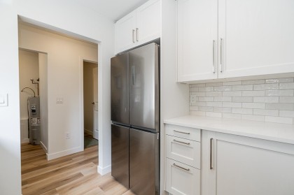 Photo 4 at 3363 Sefton Street, Glenwood PQ, Port Coquitlam