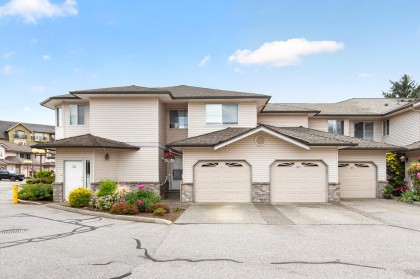 Photo 1 at 31 - 19060 Ford Road, Central Meadows, Pitt Meadows
