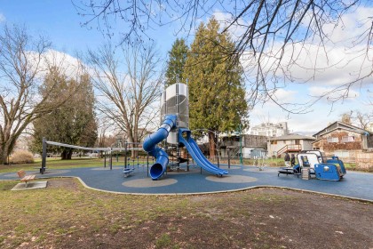 Photo 38 at 106 - 2460 Kelly Avenue, Central Pt Coquitlam, Port Coquitlam
