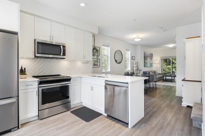 Photo 5 at 6 - 1818 Harbour Street, Citadel PQ, Port Coquitlam