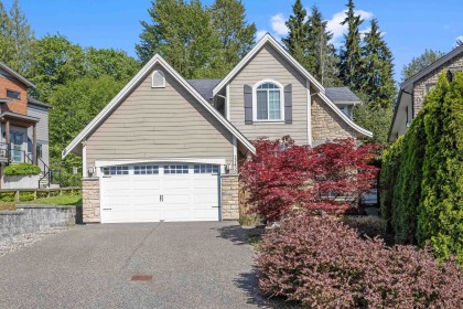 Photo 2 at 23430 Cross Road, Silver Valley, Maple Ridge