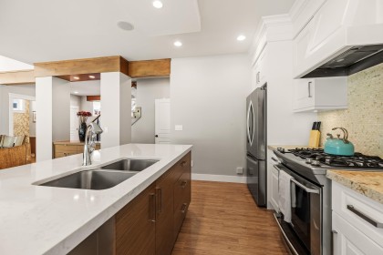 Photo 16 at 23430 Cross Road, Silver Valley, Maple Ridge