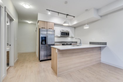 Photo 6 at 201 - 2214 Kelly Avenue, Central Pt Coquitlam, Port Coquitlam