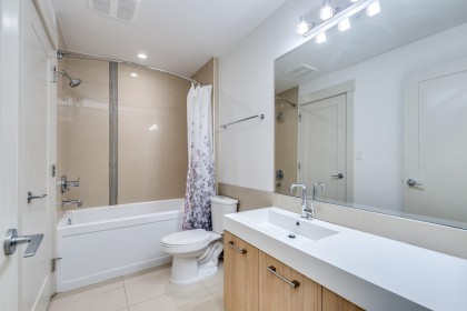 Photo 22 at 201 - 2214 Kelly Avenue, Central Pt Coquitlam, Port Coquitlam