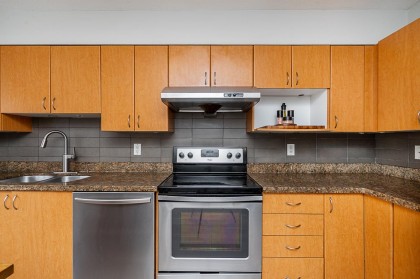 Photo 12 at 40 - 1268 Riverside Drive Drive, Riverwood, Port Coquitlam