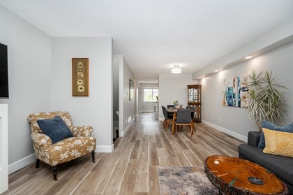 Photo 5 at 40 - 1268 Riverside Drive Drive, Riverwood, Port Coquitlam