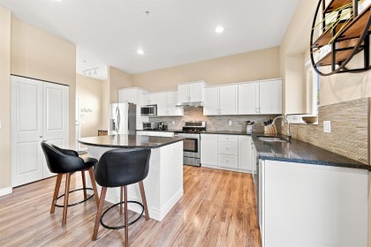 Photo 3 at 1049 Euphrates Crescent, Riverwood, Port Coquitlam