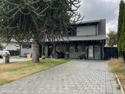 Photo 3 at 11699 Carr Street, West Central, Maple Ridge