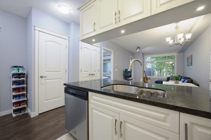 Photo 8 at 111 - 12565 190a Street, Mid Meadows, Pitt Meadows