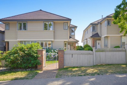Photo 1 at 8 - 920 Citadel Drive, Citadel PQ, Port Coquitlam
